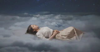 Featured image for article: 😴 VOYAGE INTO THE SUBCONSCIOUS. DREAM INCUBATION AND ALTERED STATES