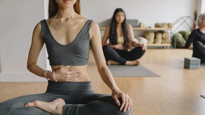 🧘 CESTA DO NITRA, ZKOUMÁNÍ ZMĚNĚNÝCH STAVŮ PROSTŘEDNICTVÍM MEDITACE featured image
